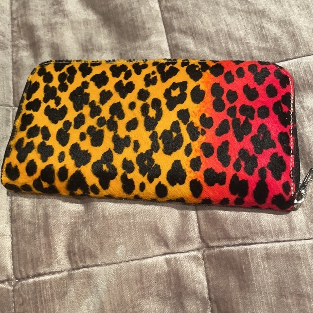 Pretty Ballerinas Zip Animal Print Wallet